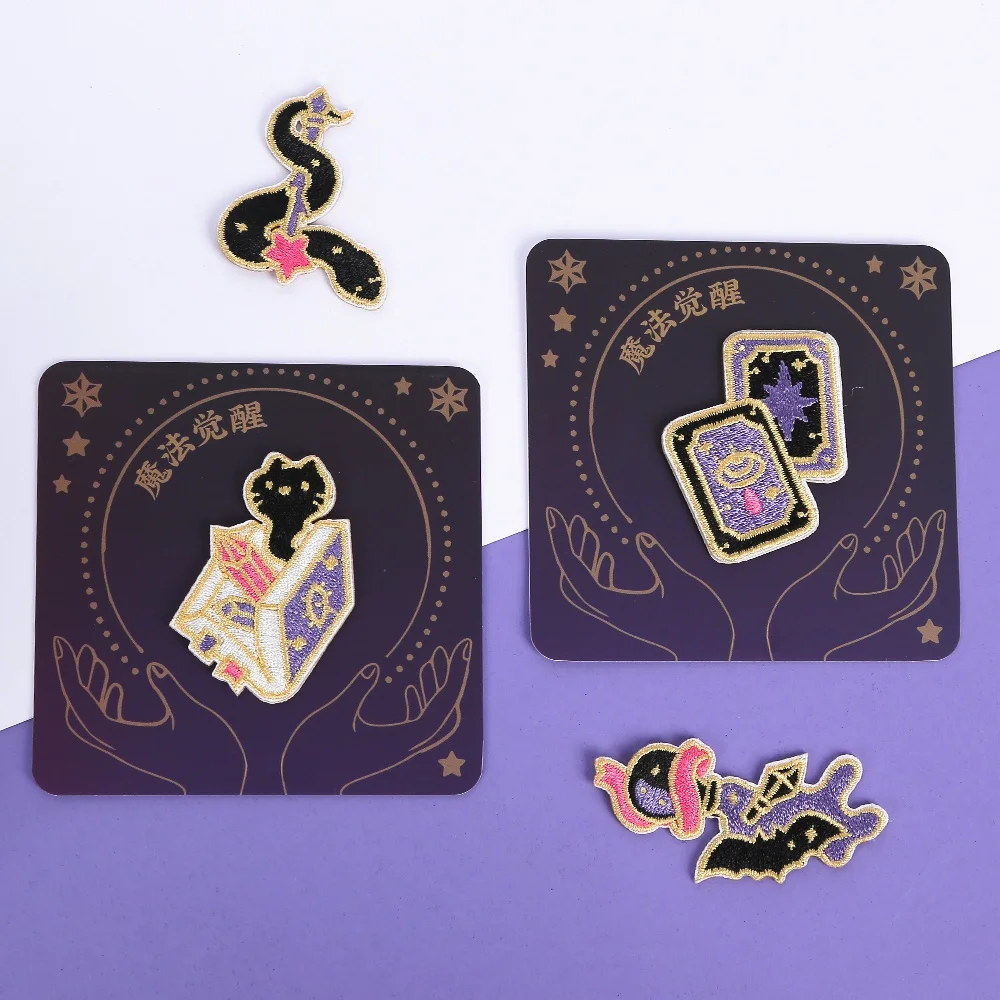 魔法学院シリーズ刺繍付きスカーフ用麻布バッグ：女性向けDIY教室で使える自粘布テープの実用性と使い方