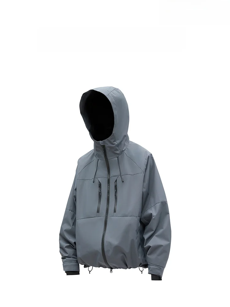 「all weather parka」は本当に必要？春秋にも使える防風防水ジャケットの選び方