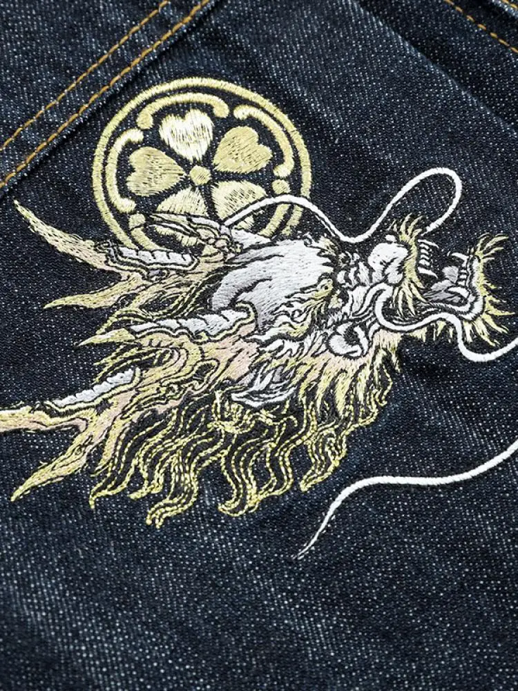 デニムジャケットをどう選ぶ？虎と龍の刺繍が決める、メンズファッションの本質とは
