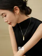 国風デザインの純銀と和田玉のネックレス【竹節デザイン・鎖骨チェーン】