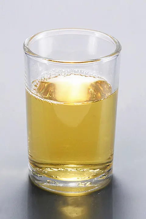 高級感のあるガラス製ビールカップ【クラシックデザイン・家庭用・小酒杯付き】