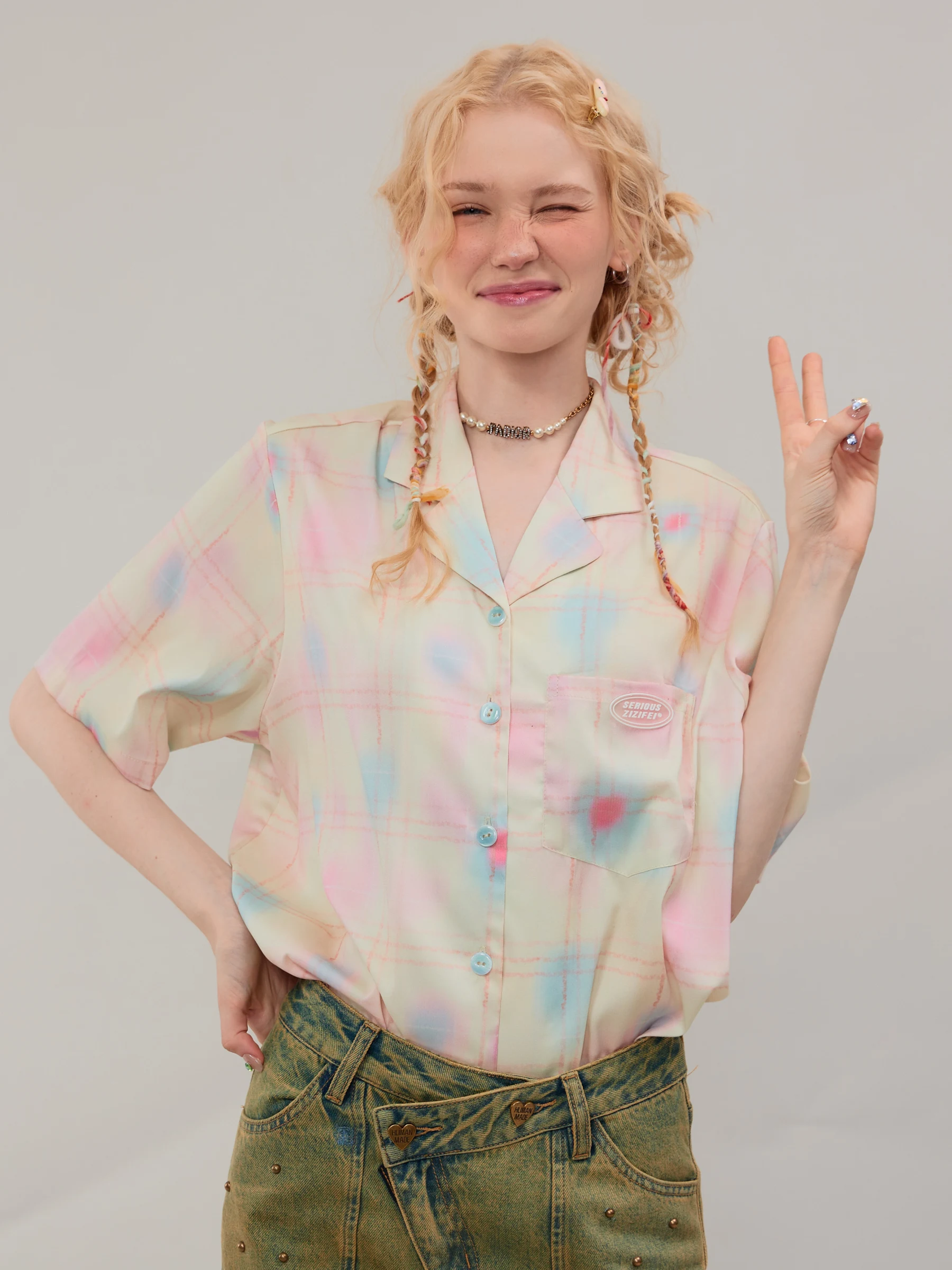 色褪せたtシャツの実態：ヴィンテージ風デザインTシャツの色落ちメカニズムと実用性