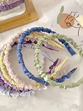 シンプルデザインのサテン風ヘアバンド【皺あり・可愛いアクセサリー・お出かけ用】