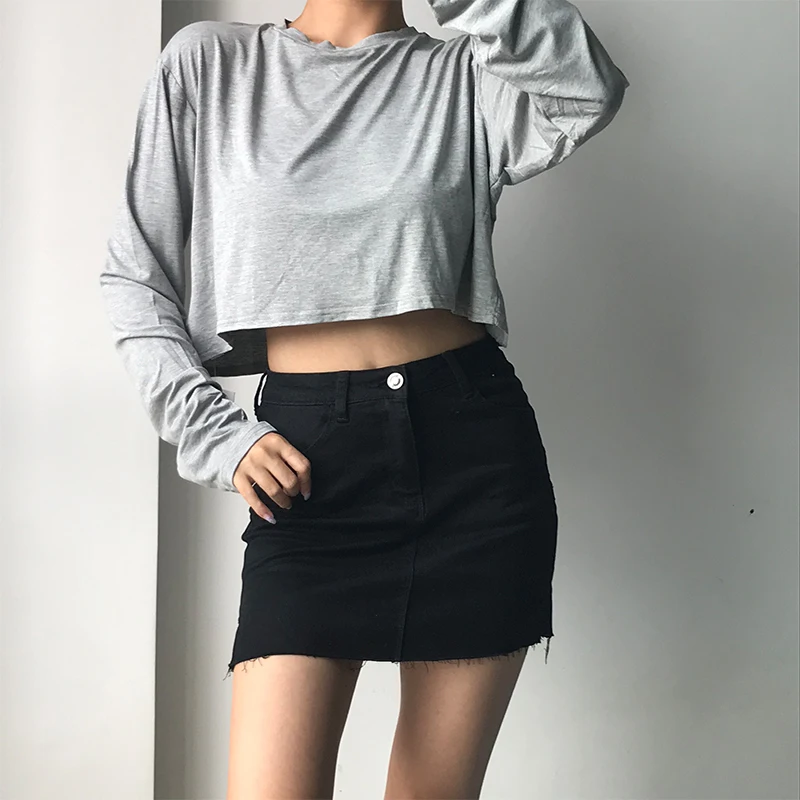 低身長でぽっちゃりの男性が着て差がつくコーデは？シンプルなTシャツの選び方を解説