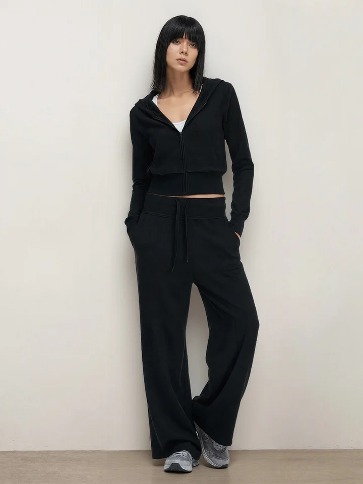 極上の柔らかさを感じるフード付きトレーナーとパンツ【ウエストゴム・ストレートシルエット】（セットアップ対応）