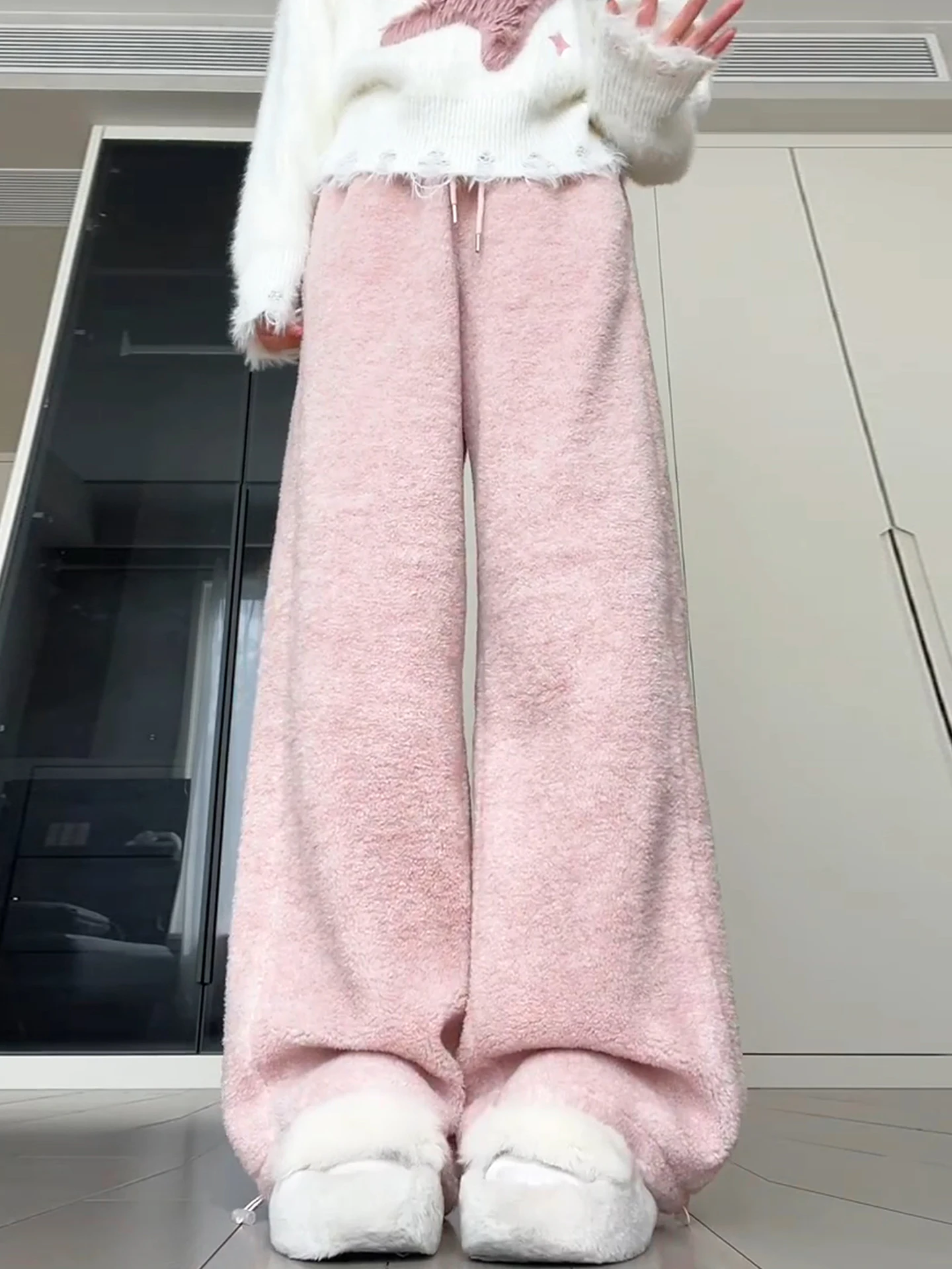 10cm ぬい服 15cm ぬい服 と ぬい服 100均 の違い：粉色の羊羔絨ワイドパンツのサイズ・価格・実用性を徹底分析