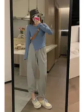 スリムなシルエット！マルチカラーの短丈サイドスリット長袖Tシャツ【デイリースタイル】