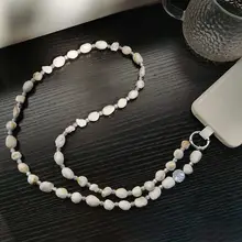 民族風のスマホチェーン【長めの斜め掛け・デザイン感あるビーズ付き・サングラス用】