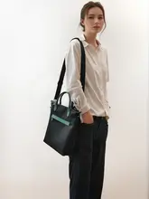 シンプルで高級感のあるノートパソコンバッグ【手提げ・ショルダー・通勤用】