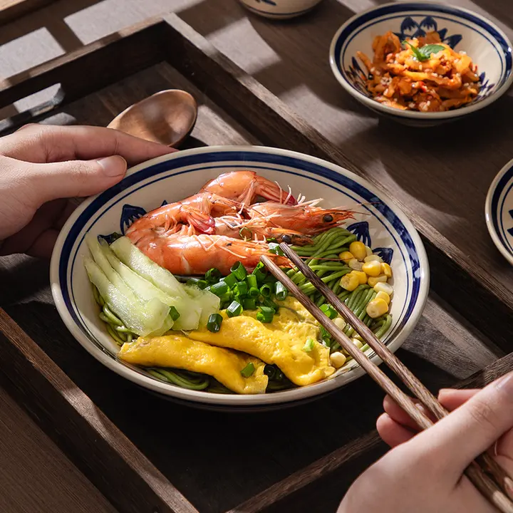 青花式レトロ土製ボウル【中華料理用・火鍋・ラーメン・蒸し料理】