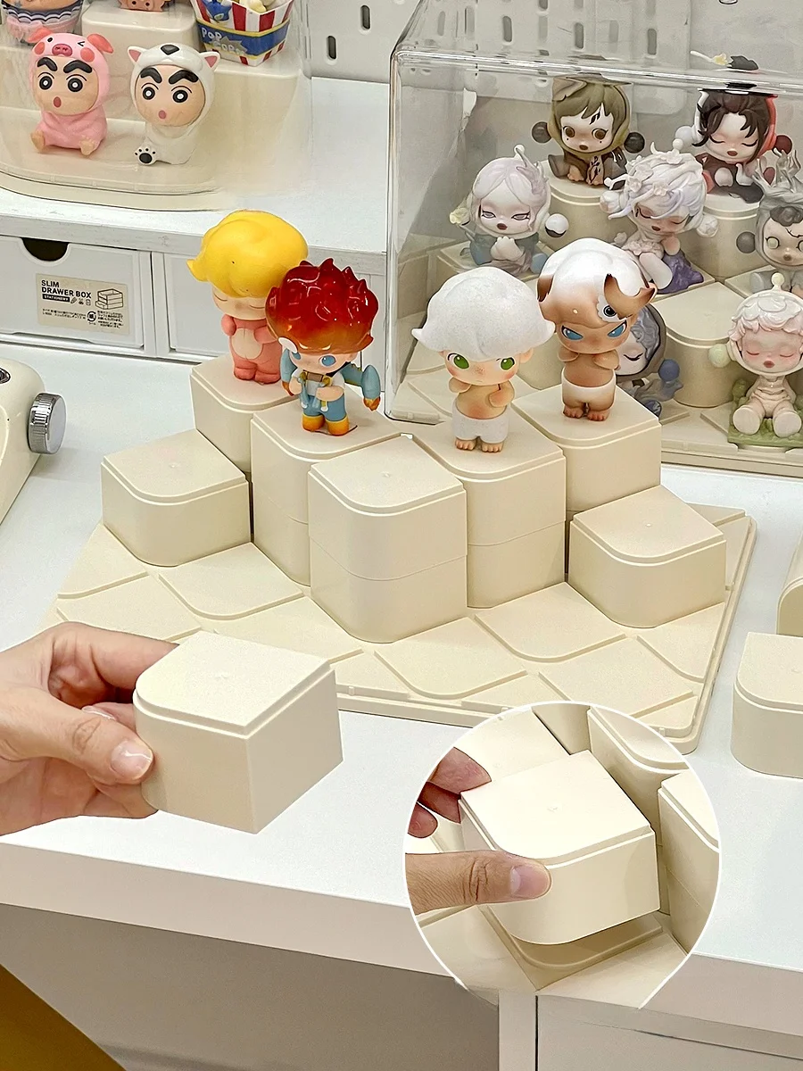 玄関用デコレーションボックス：仕切り付きフィギュア収納の実用性と設置ガイド