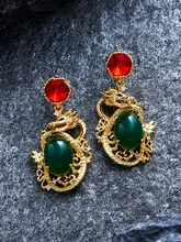 赤い龍の年のイヤリング【レトロ・ドラゴンモチーフ・ウエディング用】
