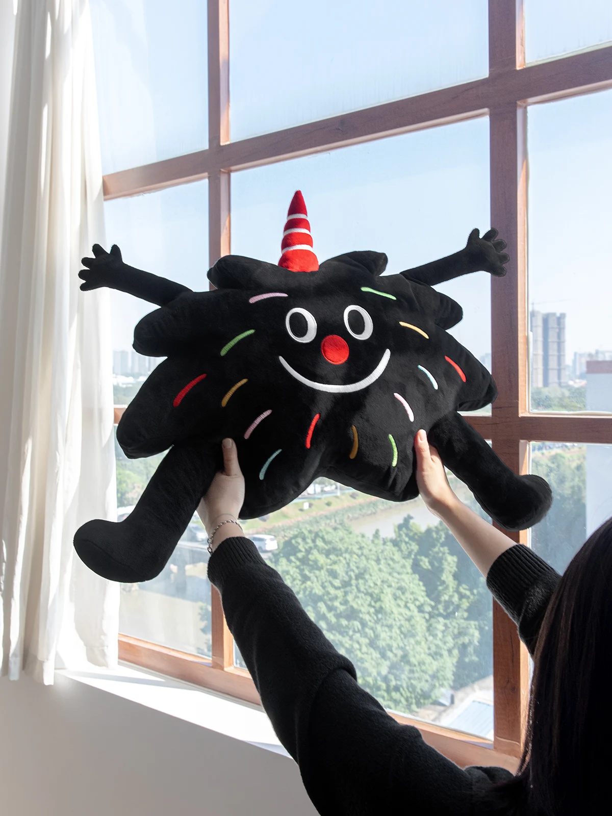 ぬいぐるみ 昼寝枕 可愛らしい 柔らかい：抱えるポーズとインテリアの相性を徹底解説