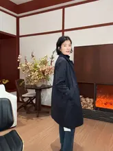 中長丈のクッション入りコート【女性用・冬用・ゆったりデザイン・防寒】