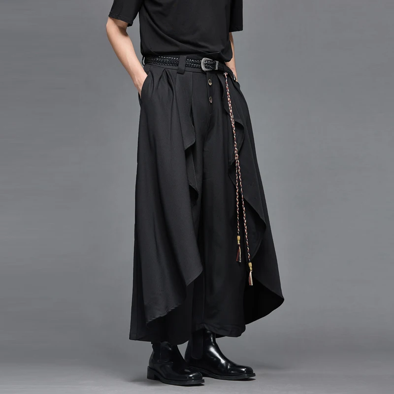 11月末に着るべき服は？アバンギャルドな中華風ワイドレッグパンツが今人気の理由とは？