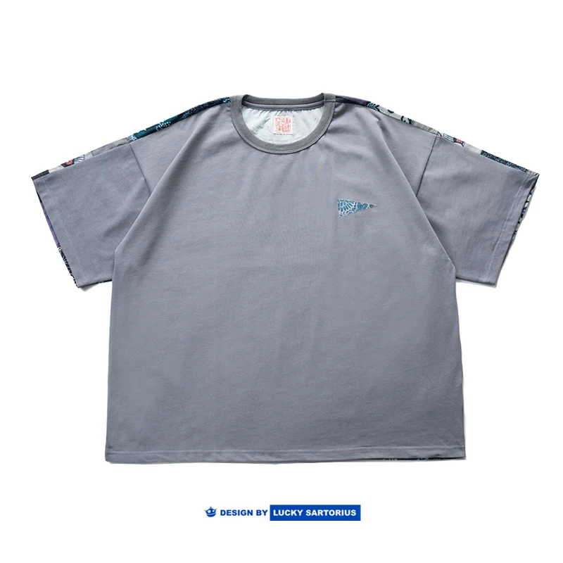 「Tシャツ形」が本当に似合うのはどんな人？レトロ風 ゆったりTシャツが答えを教えてくれる