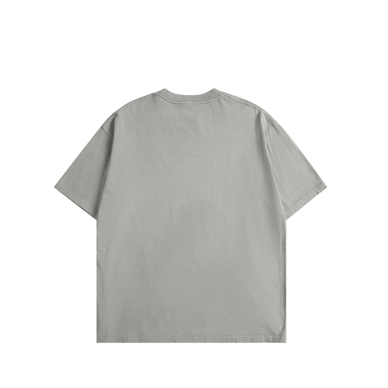 油染みや黄ばみが長くたっても大丈夫？ビンテージ風水洗い加工Tシャツが解決するリアルな悩みとは