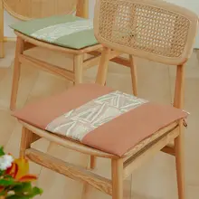 防滑仕様の椅子用クッション【家庭用・オフィス用・四季対応】
