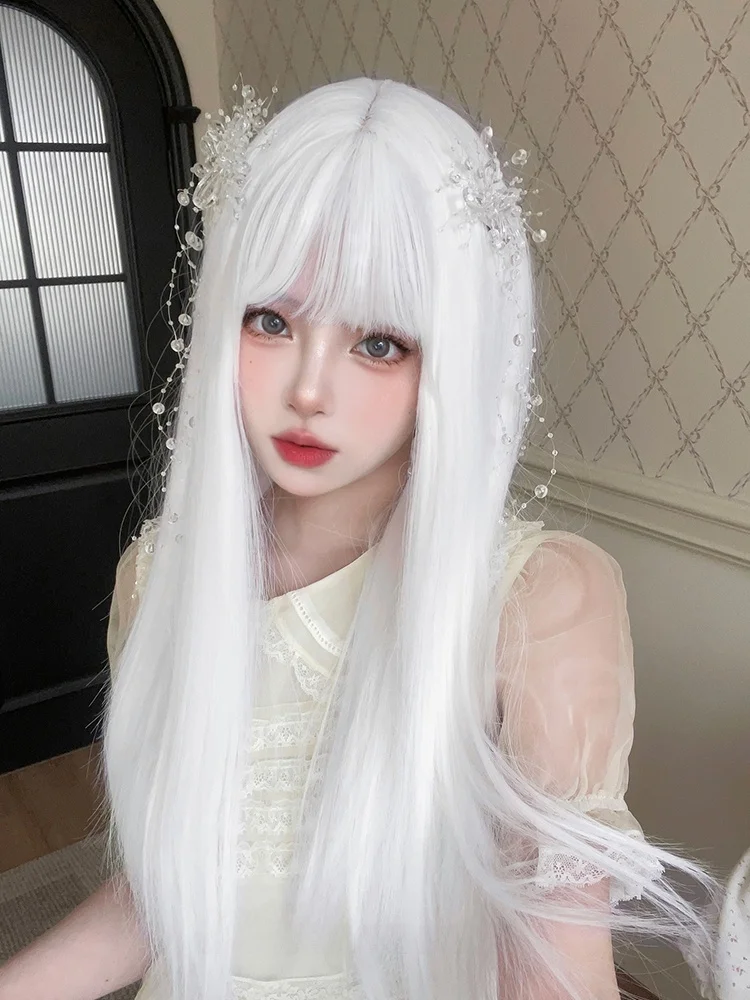 2026年ロブヘアアレンジとロングヘア ストレート 前髪ありのどちらがおすすめ？