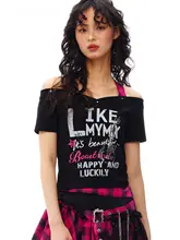 ファッショナブルなプリントとチェック柄の短袖Tシャツ【女性用・タイトフィット】