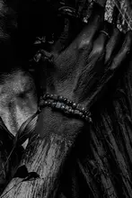 GUXI オリジナルデザイン 黒曜石ブレスレット【男性用・火山石ビーズ・レトロスタイル】