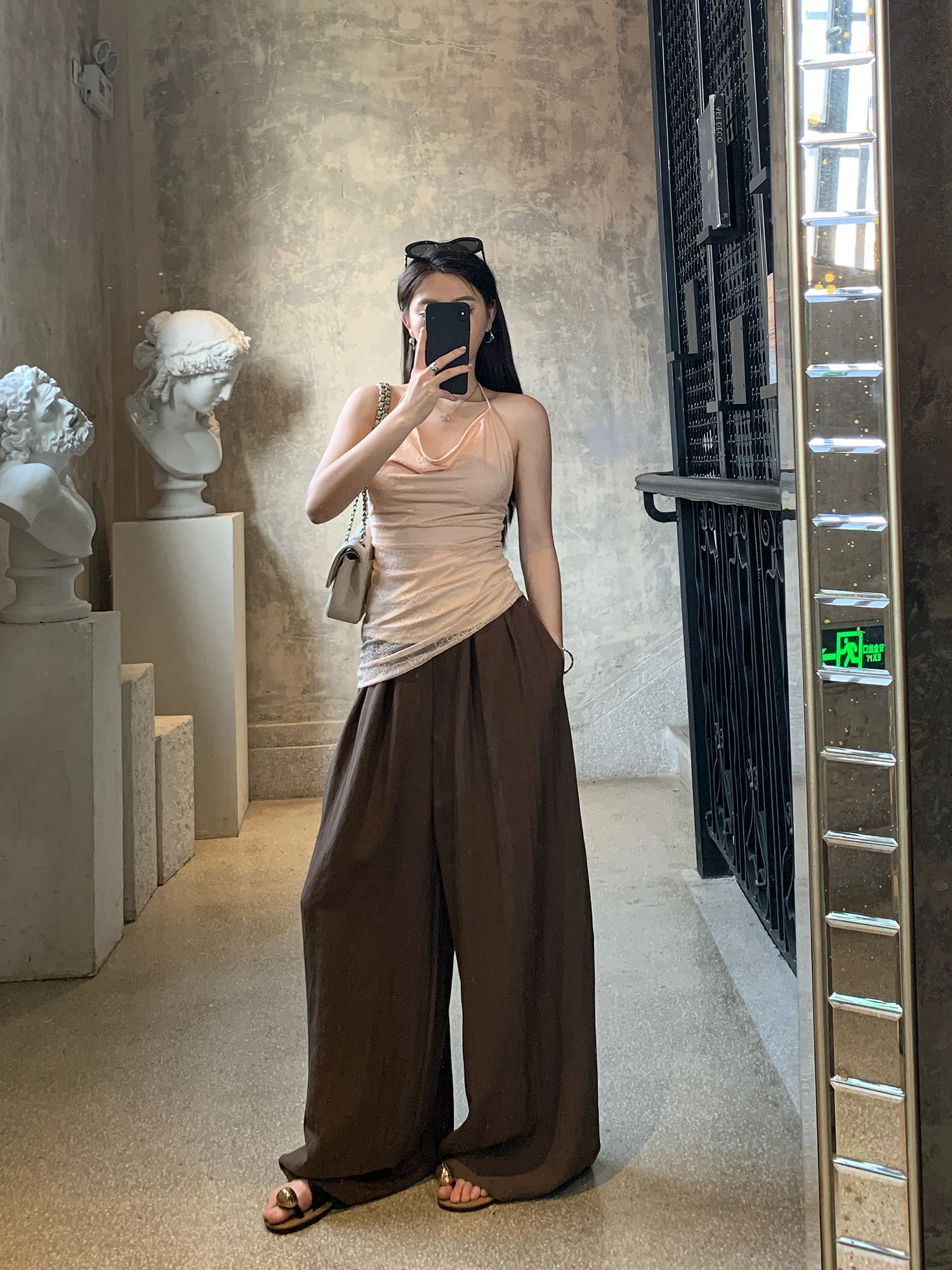 骨格ストレートパンツが似合わない…なぜ？そしてどう選べばいいの？