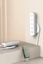 穴あけ不要の壁掛け電源タップホルダー【整理整頓・ルーター対応】