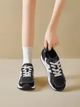 ブラックスポーツシューズ【厚底・軽量・秋用・女性用】