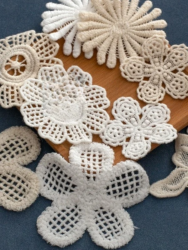 水溶刺繍レース花辺布貼り：全棉素材で衣装装飾に最適なハンドメイド種類