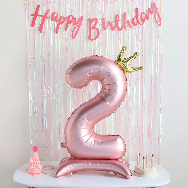 ピンクの王冠付きアルミ風船数字装飾【誕生日用・女の子・シーン設営】