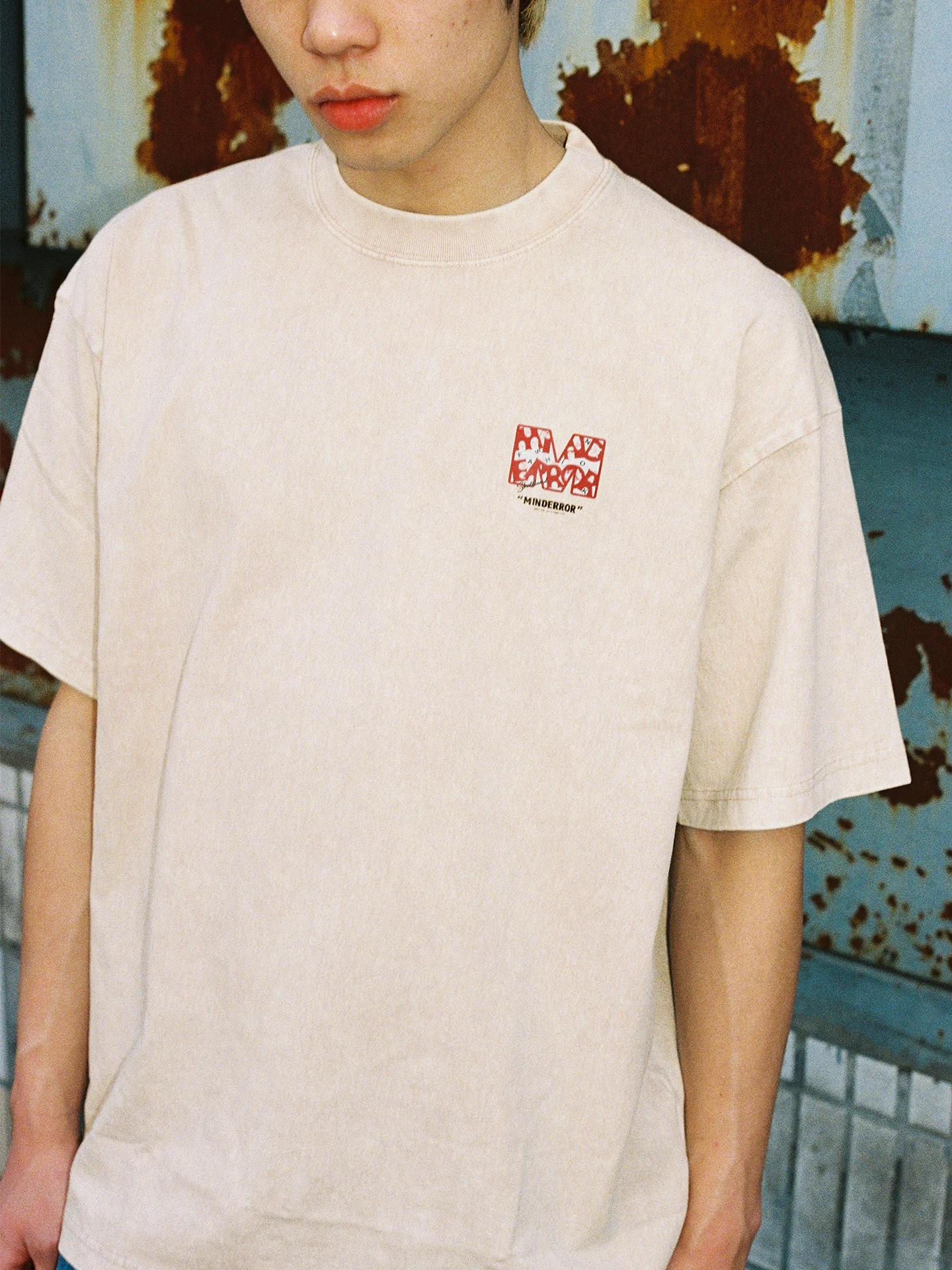 tシャツ ピチピチ メンズ どう選ぶ？重厚感と通気性のバランスが鍵になる
