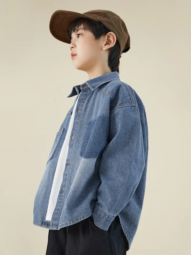 4歳男の子用デニムシャツのサイズガイド：多多家製品の実測と機能性評価