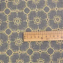 千鳥格の刺繍入りポリエステルコットン生地【皆川明海葵デザイン】