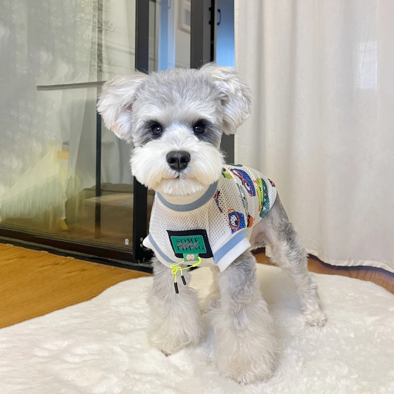 犬用ウェア【夏用・薄手・小型犬向け・タンクトップデザイン】の実用性と選び方