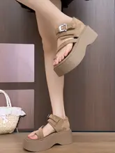 トレンドのヒョウ柄厚底サンダル【フレンチスタイル・防滑・女性用・夏】（セットアップ対応）