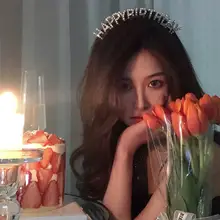 誕生日祝いのダイヤモンドデザインカチューシャ【クラウンモチーフ・女性用】