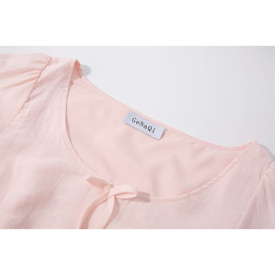 甘さが漂うピンクのパフスリーブブラウスとスカート【夏用・女性向け・軽やかでオシャレ】（セットアップ対応）