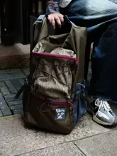 軽量デザインのキャンプ用バックパック【学生向け・アウトドア・背面二つ折りデザイン】