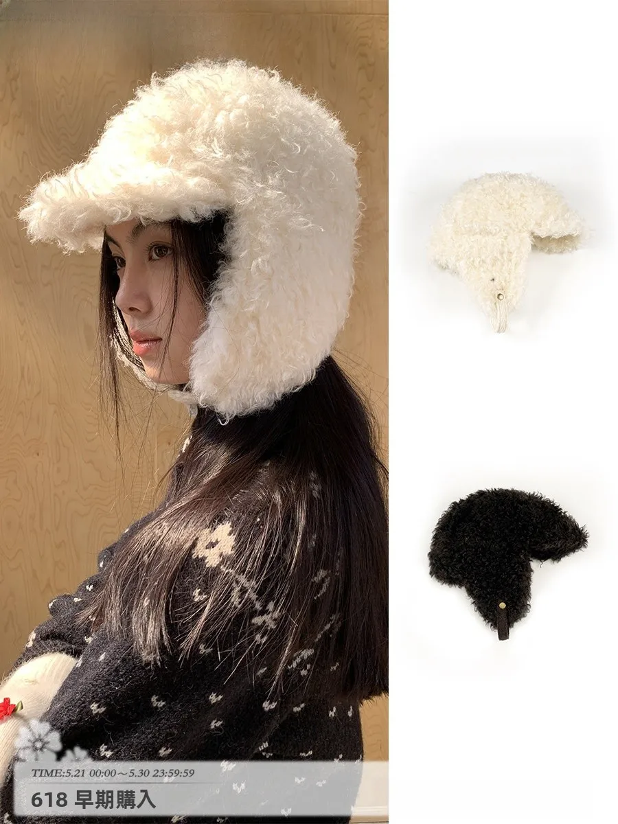 ふわふわの耳あて付きフライトキャップ：冬季通勤に最適な保温性と柔らかさのバランス