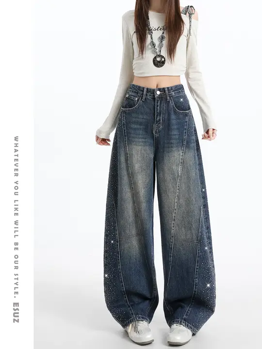 デザイン性豊かな広がりのあるデニムパンツ【ストレート・ラメ付き・ブーツカット】（セットアップ対応）