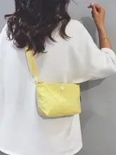カジュアルなキャンバスショルダーバッグ【女性用・おしゃれ・多目的・通勤・旅行用】