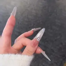 ナチュラルカラーグラデーションの立体バタフライネイル【手作り・猫目デザイン・長め】