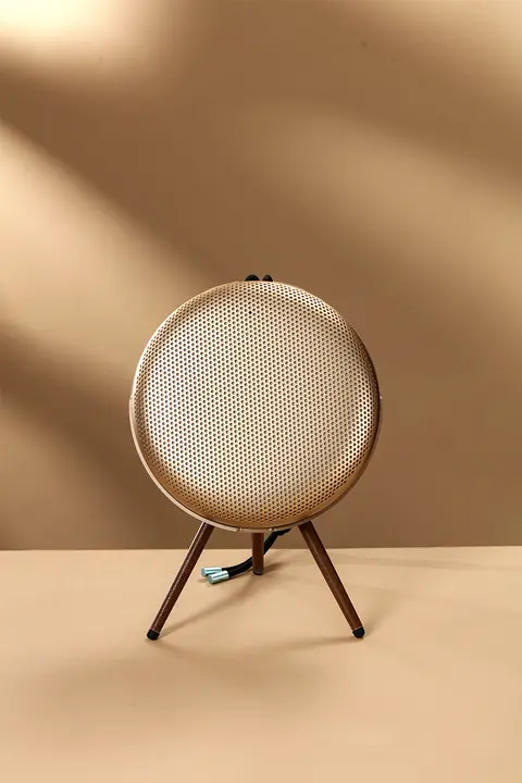 B&O Beosound A1対応 木製スピーカースタンド【不織布・アクセサリー用】