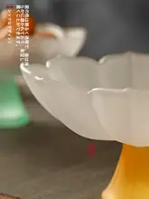 ガラス製 蓮の花デザインの高脚トレー【家庭用・フルーツ・お菓子用】