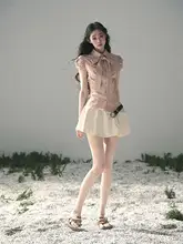 バタフライボウ付きフレンチスタイルブラウス【パフスリーブ・スリムフィット・春用】