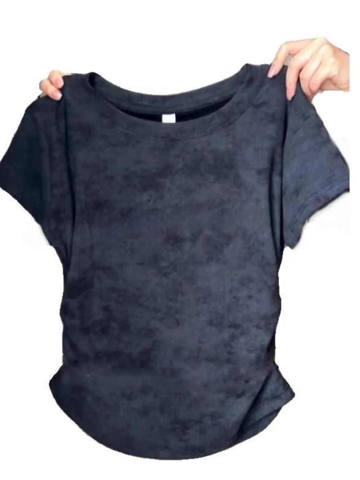 シワにならないTシャツの収納方法とシミ取りのコツは？大人のためのデザインTシャツが解決するリアルな悩み