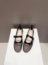 レースデザインのローヒールシューズ【一字型ストラップ・フラット・マリジェン風】