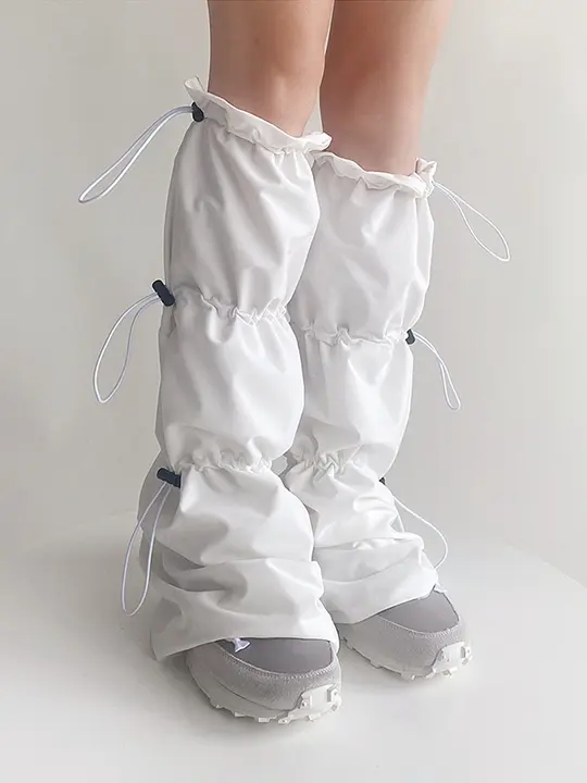 甘美な白のワイドレッグソックスカバー【ドローストリング付き・ワークスタイル・秋冬用】