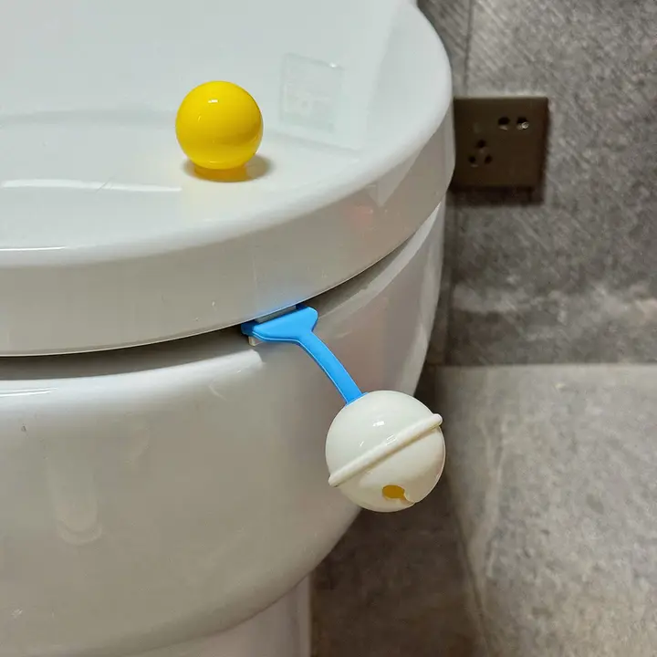 トイレ用香水付きトイレ蓋リフター【手を汚さずに使える・可愛いベルデザイン】