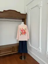 かわいいプリントのピンク長袖Tシャツ【ゆったりフィット・カジュアルスタイル】